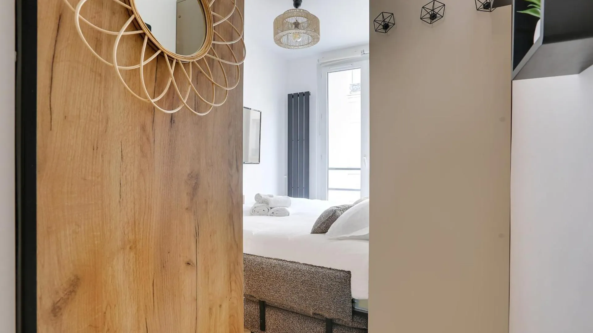 Villiers - Parc Monceau Charming Apartment For 2 People Paris